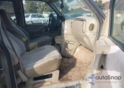 1999 Chevrolet Astro from USA, damaged, VIN 1GNDM19W2XB102859